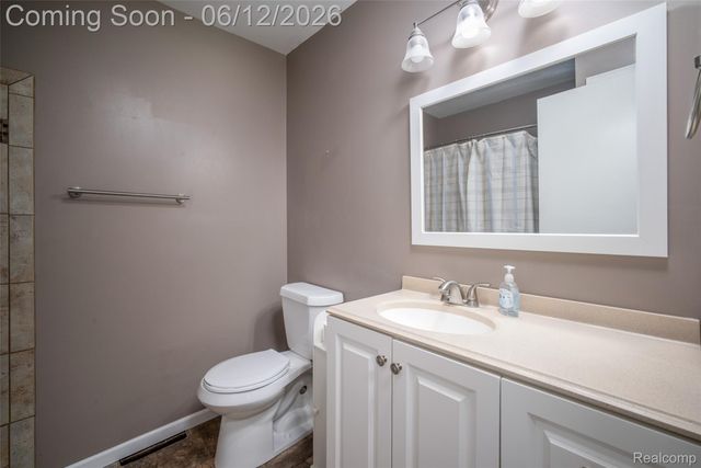 1518 Diane Drive, Flushing, MI 48433