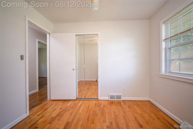 1518 Diane Drive, Flushing, MI 48433