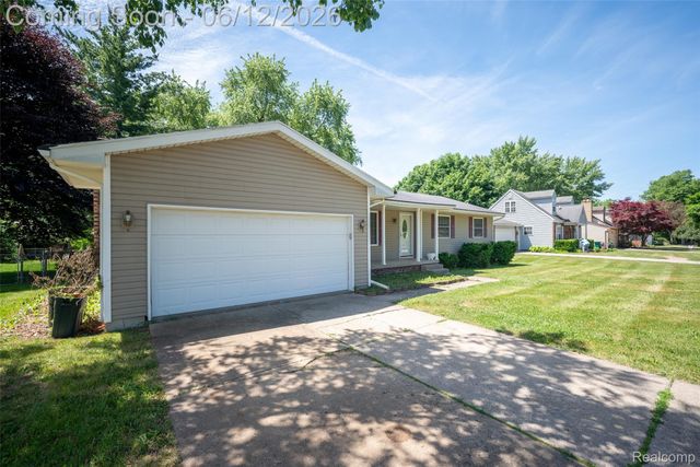 1518 Diane Drive, Flushing, MI 48433