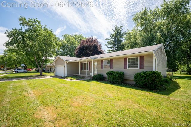 1518 Diane Drive, Flushing, MI 48433