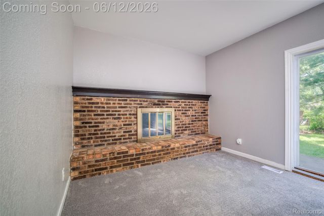 1518 Diane Drive, Flushing, MI 48433