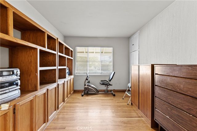 8433 Costello Avenue, Panorama City, CA 91402