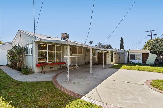 8433 Costello Avenue, Panorama City, CA 91402