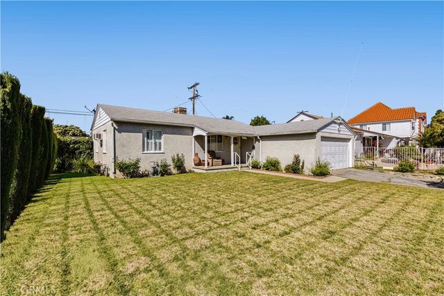 8433 Costello Avenue, Panorama City, CA 91402