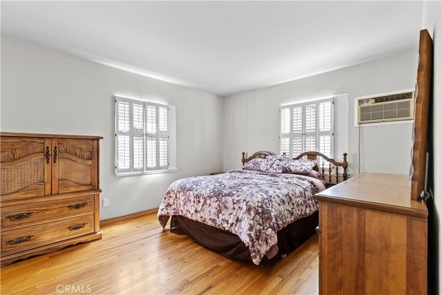 8433 Costello Avenue, Panorama City, CA 91402