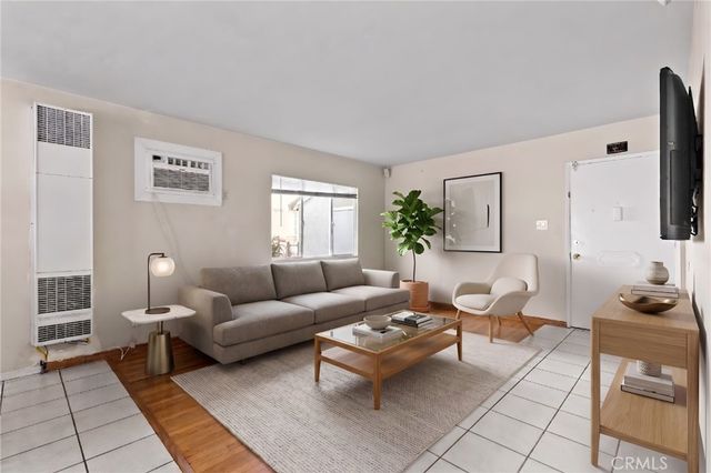 8433 Costello Avenue, Panorama City, CA 91402
