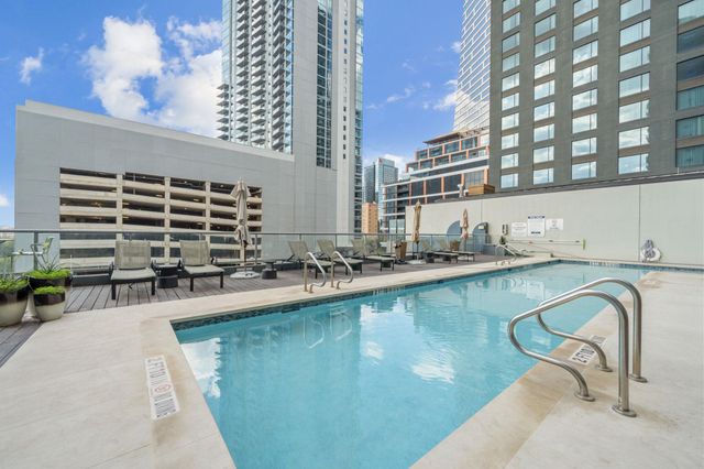 603 Davis ST 710, Austin, TX 78701