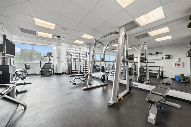 603 Davis ST 710, Austin, TX 78701