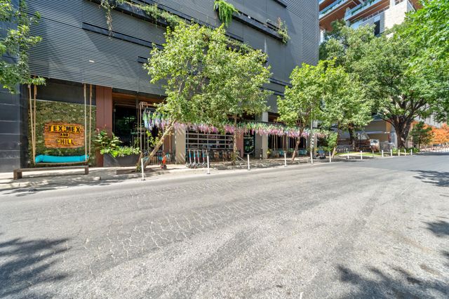 603 Davis ST 710, Austin, TX 78701