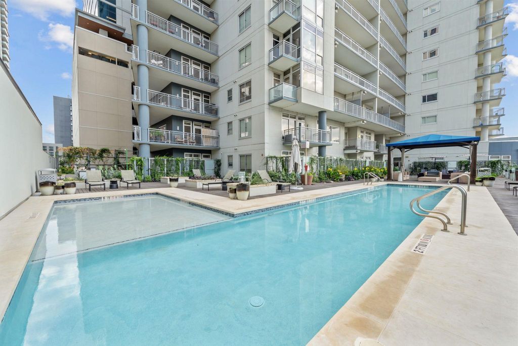 603 Davis ST 710, Austin, TX 78701