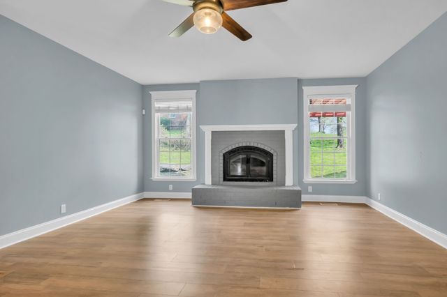 1826 Lake Meadow Trl, Mount Juliet, TN 37122