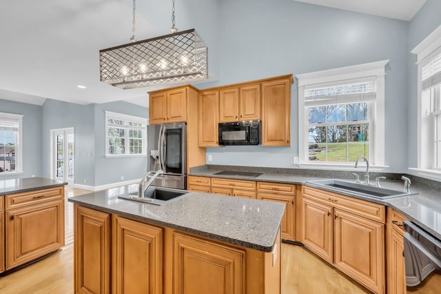 1826 Lake Meadow Trl, Mount Juliet, TN 37122