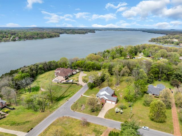 1826 Lake Meadow Trl, Mount Juliet, TN 37122