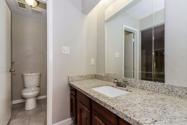 16310 Forest Bend Avenue, Friendswood, TX 77546