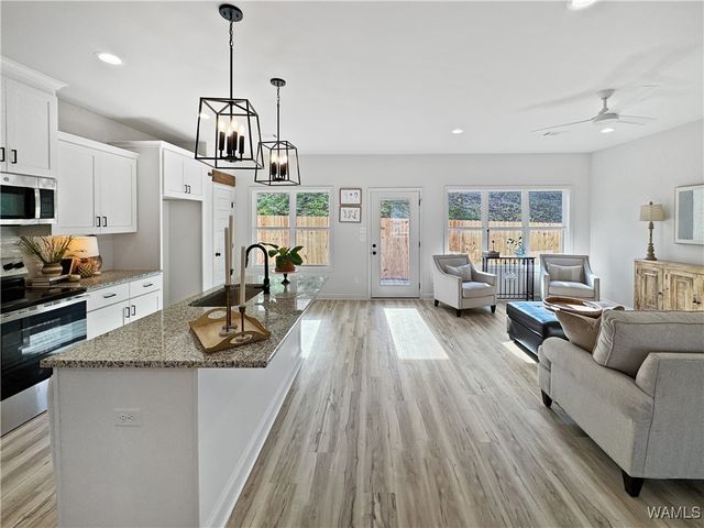 7410 Huntland, Cottondale, AL 35453