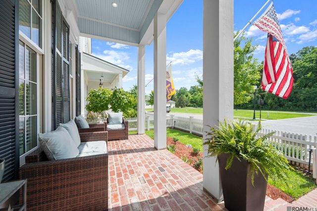 2843 Pointe-marie Dr, Baton Rouge, LA 70820