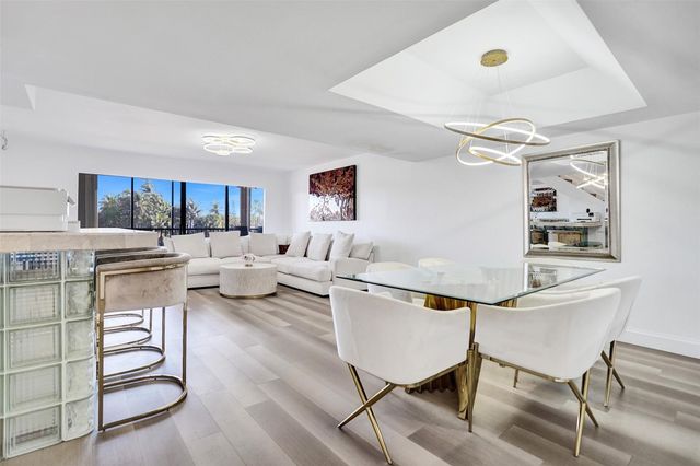 270 Captains Walk 310, Delray Beach, FL 33483