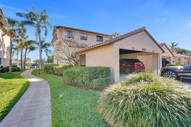 270 Captains Walk 310, Delray Beach, FL 33483