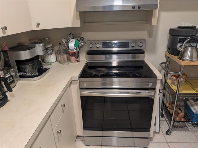 8540 SW 149th Ave 815, Miami, FL 33193