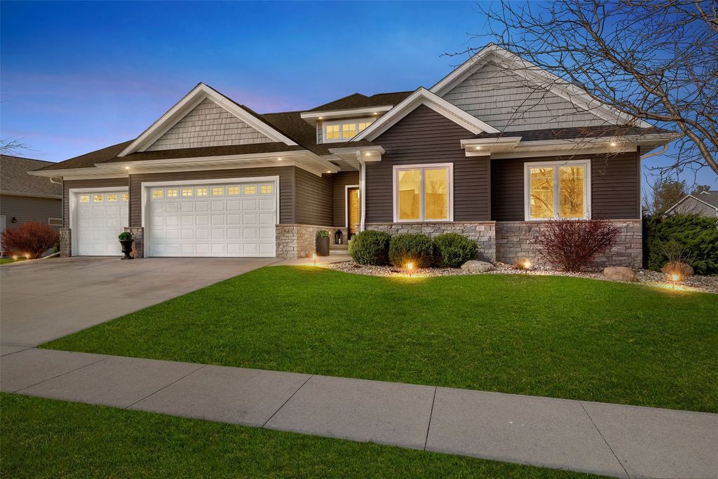 1945 Timber Wolf, North Liberty, IA 52317