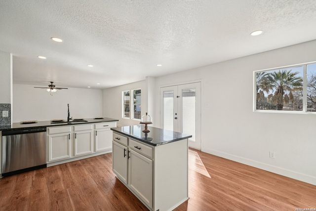 9106 Sycamore Cove, San Antonio, TX 78245