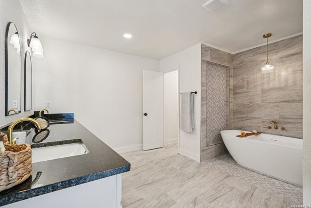 9106 Sycamore Cove, San Antonio, TX 78245