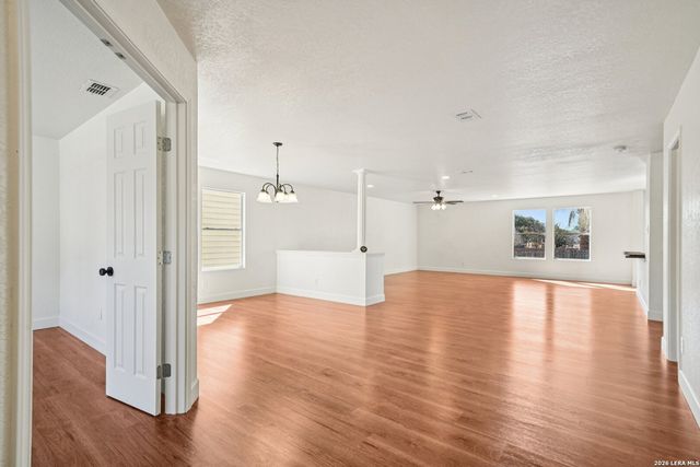 9106 Sycamore Cove, San Antonio, TX 78245