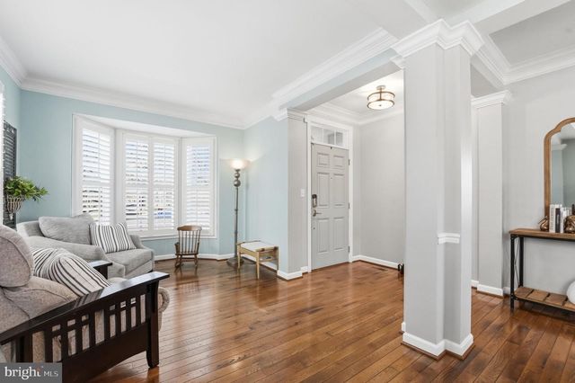 8798 DANCER CT, Gainesville, VA 20155