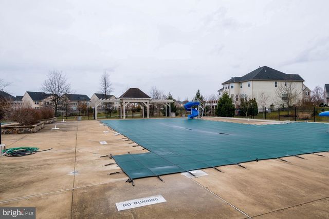 8798 DANCER CT, Gainesville, VA 20155