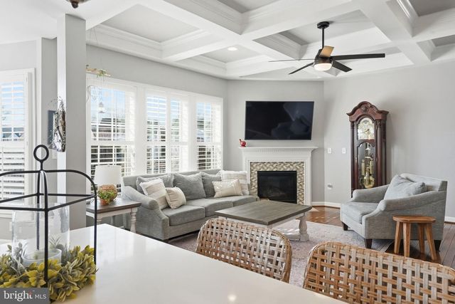 8798 DANCER CT, Gainesville, VA 20155