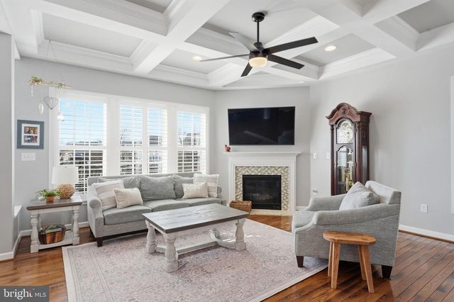 8798 DANCER CT, Gainesville, VA 20155