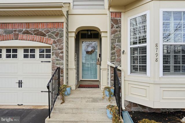 8798 DANCER CT, Gainesville, VA 20155