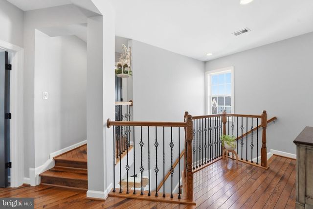 8798 DANCER CT, Gainesville, VA 20155