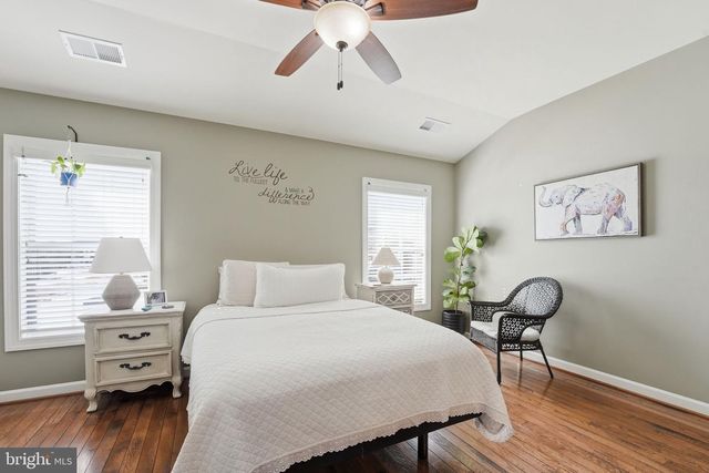 8798 DANCER CT, Gainesville, VA 20155