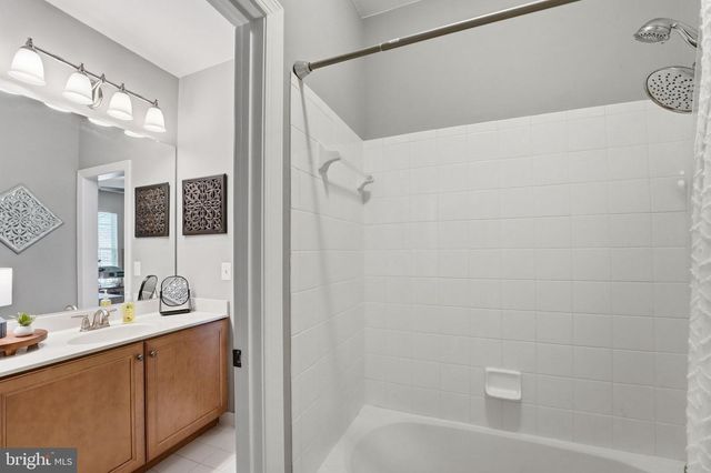 8798 DANCER CT, Gainesville, VA 20155