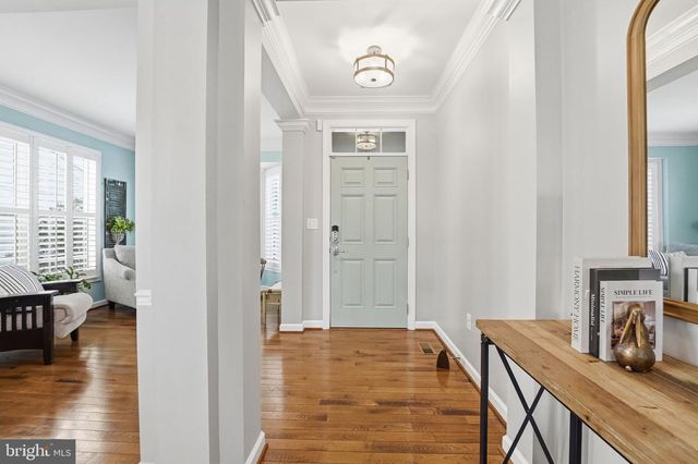 8798 DANCER CT, Gainesville, VA 20155