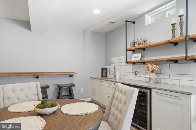 8798 DANCER CT, Gainesville, VA 20155