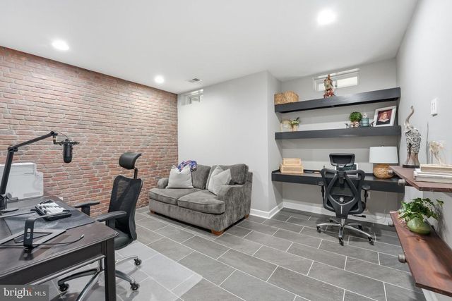 8798 DANCER CT, Gainesville, VA 20155