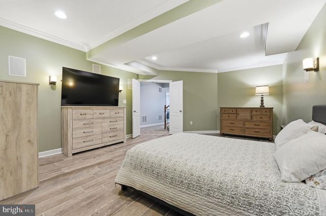 8798 DANCER CT, Gainesville, VA 20155