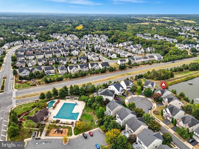 8798 DANCER CT, Gainesville, VA 20155