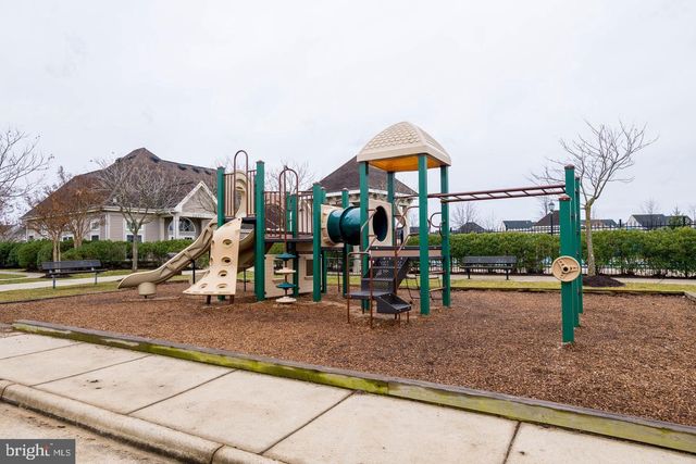 8798 DANCER CT, Gainesville, VA 20155