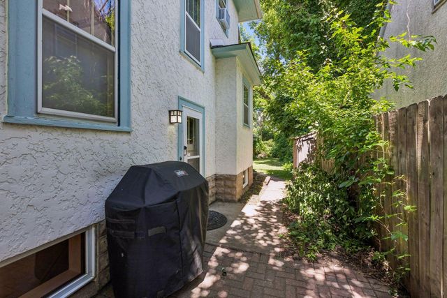 1767 Englewood Avenue, Saint Paul, MN 55104