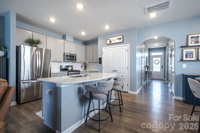 5036 Moss Pine Way, Tega Cay, SC 29708