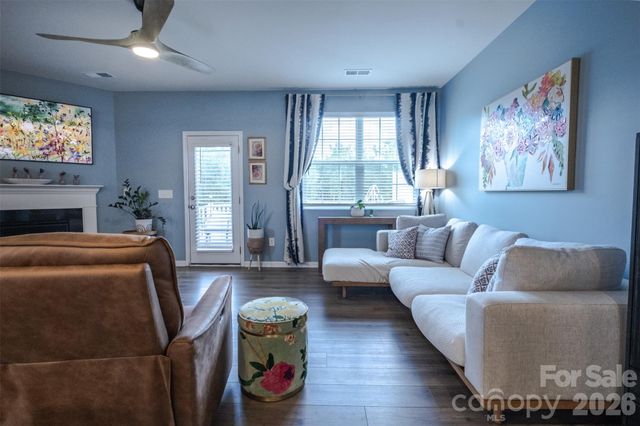 5036 Moss Pine Way, Tega Cay, SC 29708