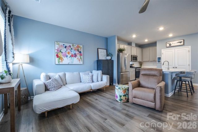 5036 Moss Pine Way, Tega Cay, SC 29708