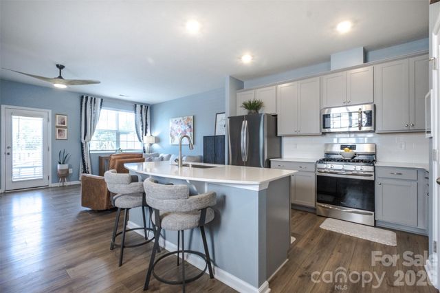 5036 Moss Pine Way, Tega Cay, SC 29708