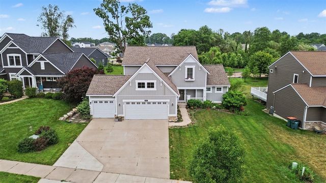3113 Lowingside Drive, Jenison, MI 49428