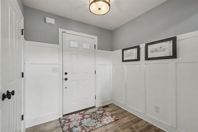 3113 Lowingside Drive, Jenison, MI 49428