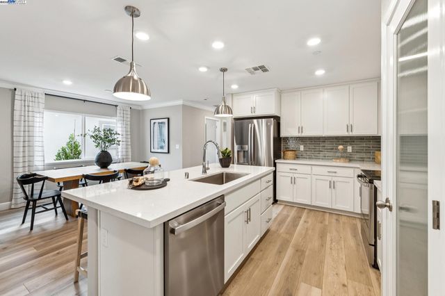 2652 Wesley Way, Chico, CA 95973