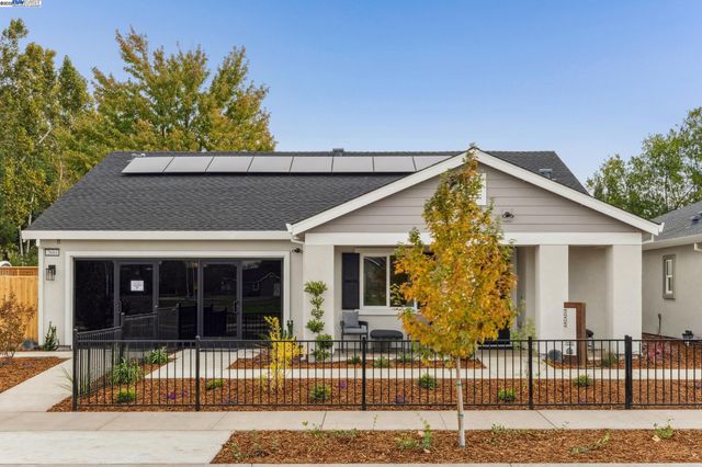 2652 Wesley Way, Chico, CA 95973